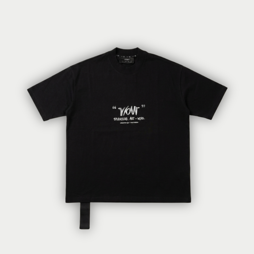 CAMISETA Y/OUT TEXT ME NEGRA
