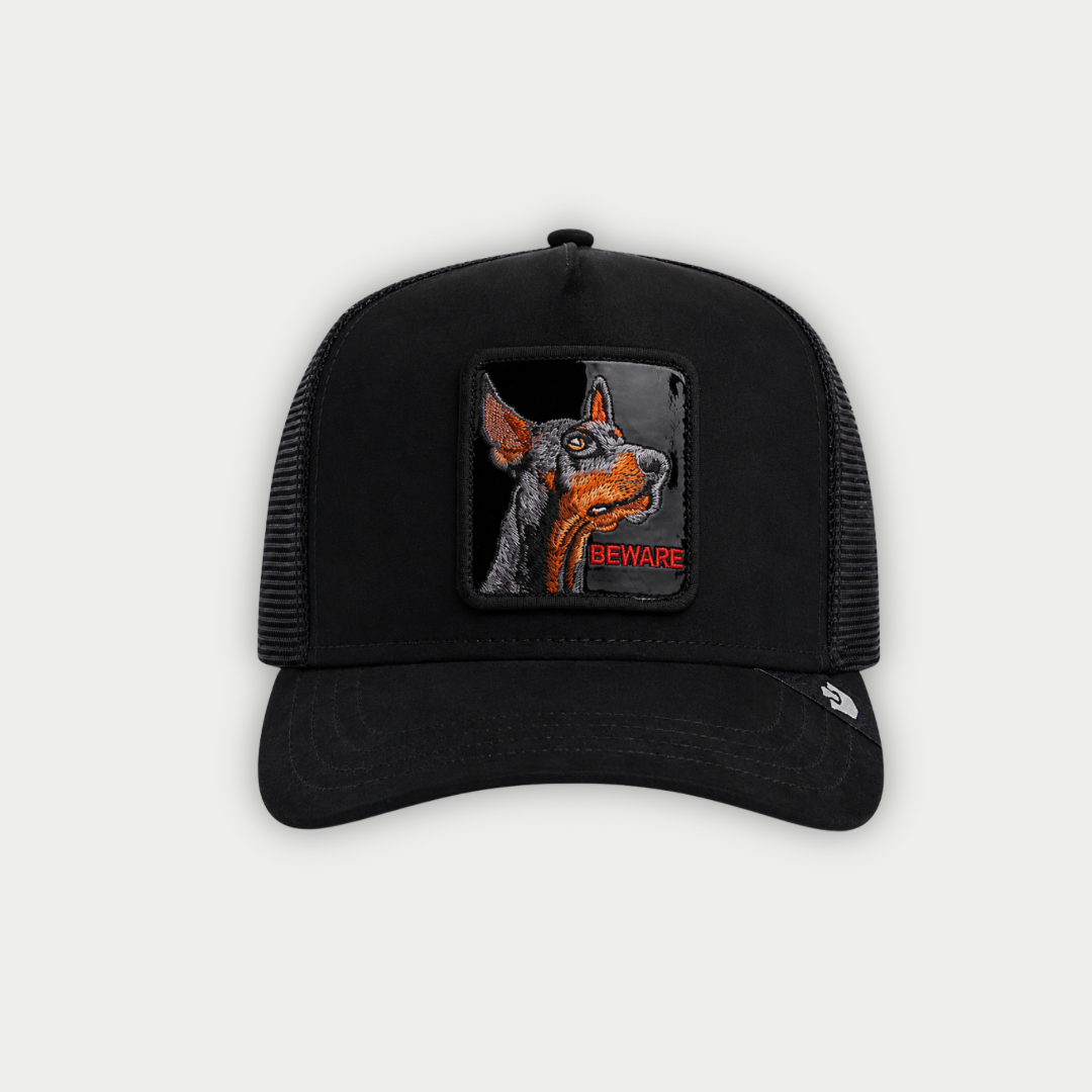 GORRA GOORIN BROS BLACK OUT DOBERMAN